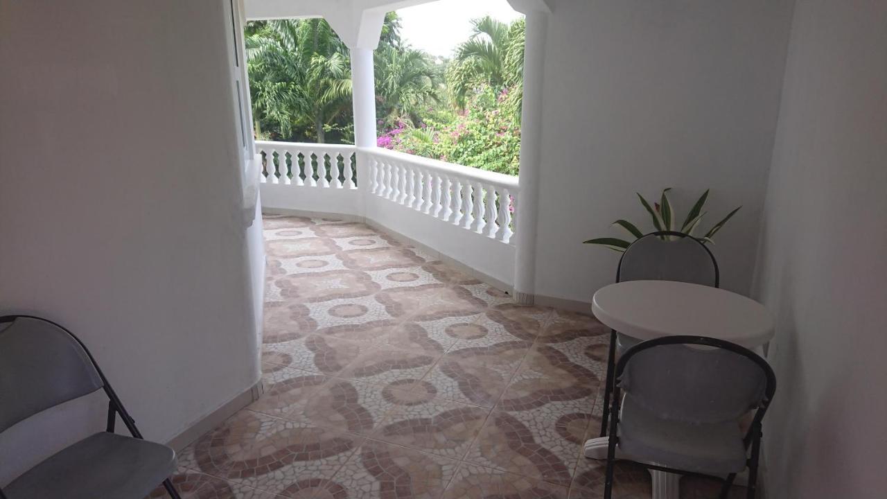 Classique International in Dominica Marigot Extérieur photo