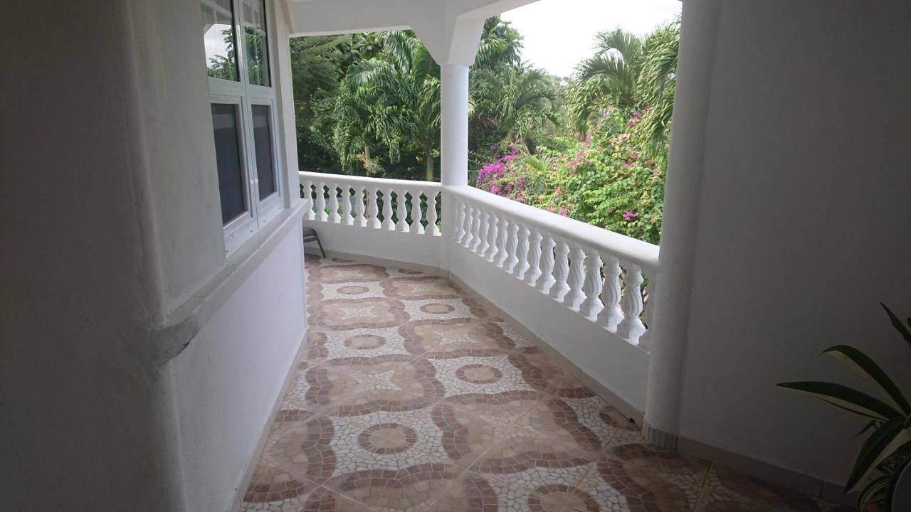 Classique International in Dominica Marigot Extérieur photo