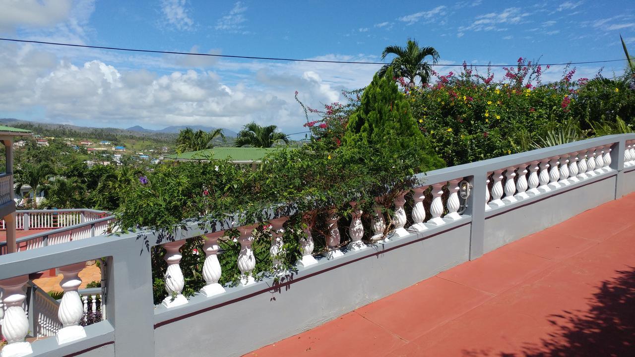 Classique International in Dominica Marigot Extérieur photo