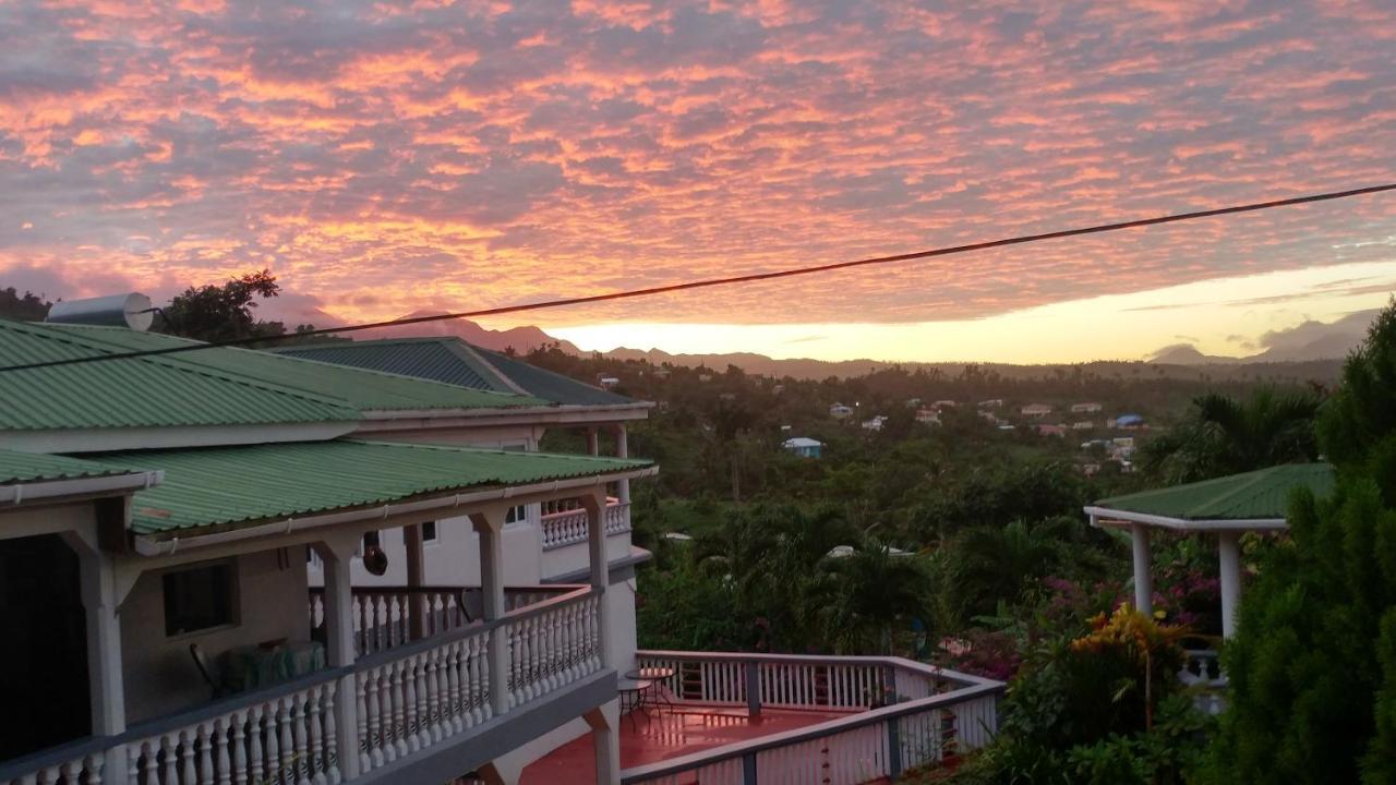 Classique International in Dominica Marigot Extérieur photo